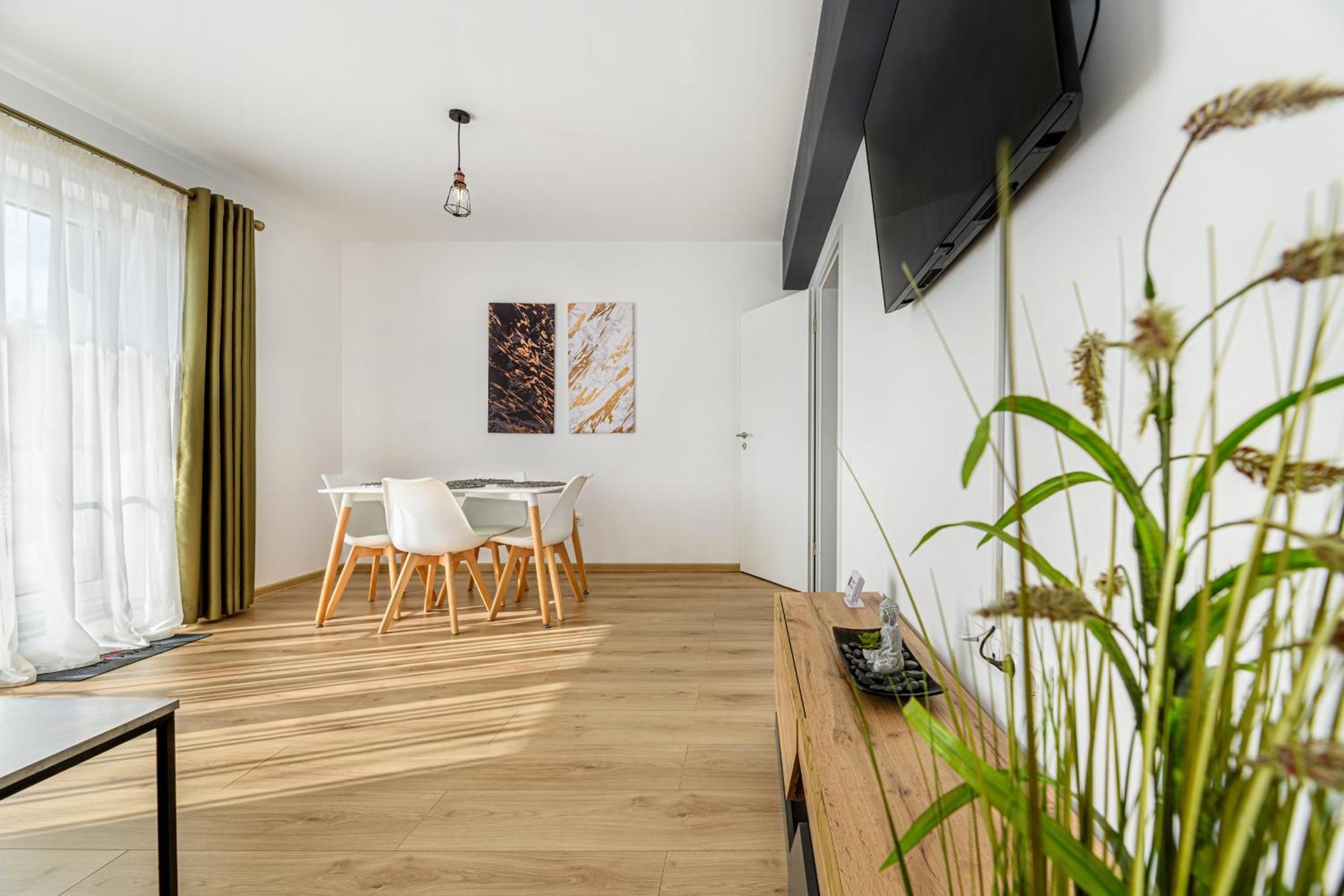 Luxury Landing Apartments Complex Qualis 布拉索夫 外观 照片